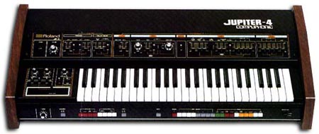 Picture of the Jupiter 4. &nbsp; Picture is courtesy of: <A HREF=http://www.synthfool.com>Synthfool</A>